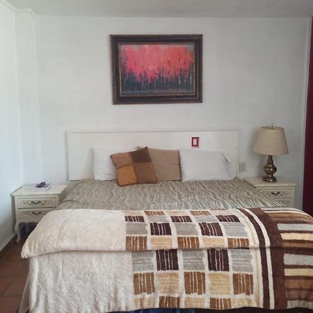 Solache Inn Ситакуаро Экстерьер фото