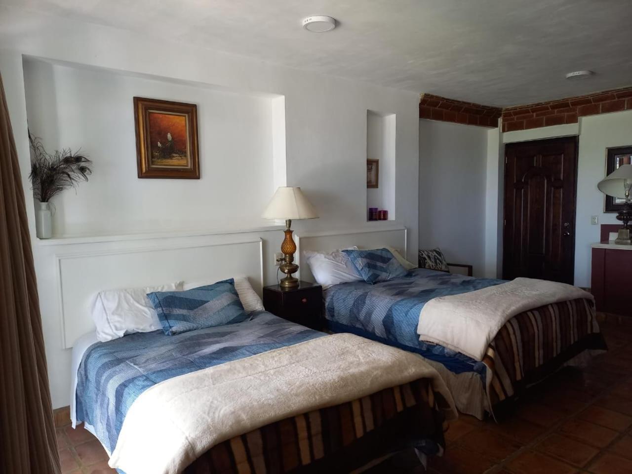Solache Inn Ситакуаро Экстерьер фото